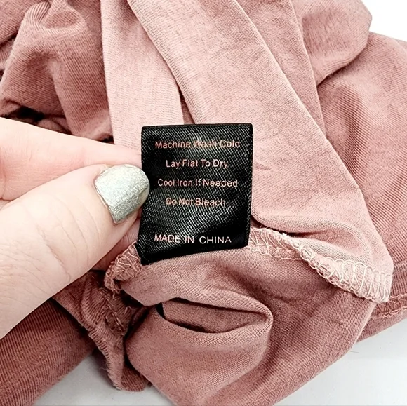 Boutique POL V-Neck Tank - Picture 6 of 6